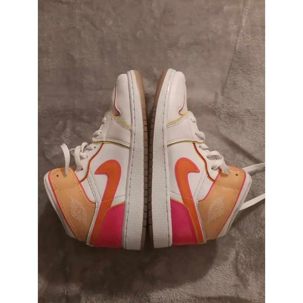 Nike Air Jordan 1 Mid GS Edge Glow White Pink Blast CV4611-100 Girls Size 6Y